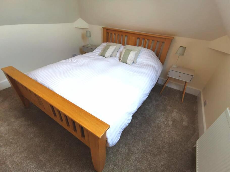 Beautiful Gate House A 4 Minute Walk From Beach Bognor Regis Eksteriør billede