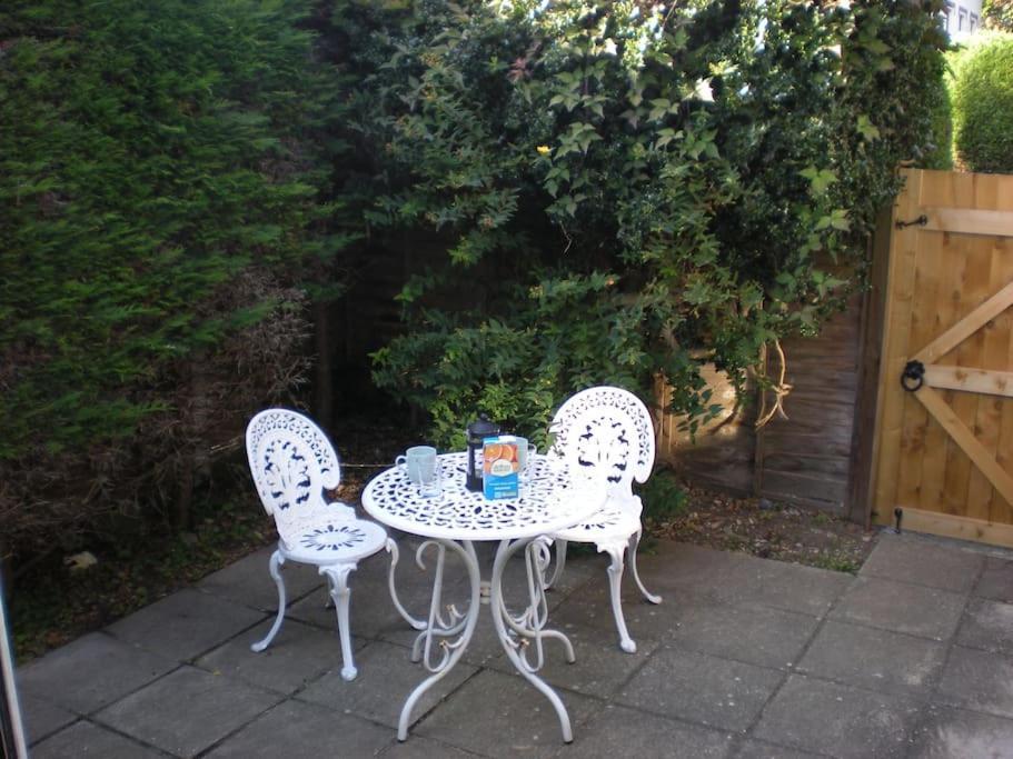 Beautiful Gate House A 4 Minute Walk From Beach Bognor Regis Eksteriør billede